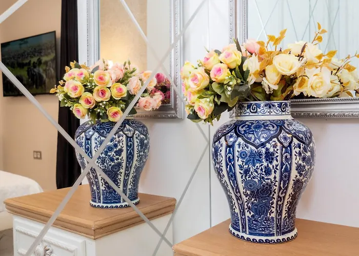 Апартаменты Paradise Center Premium 2 *