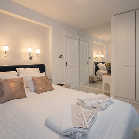 Paradise Center Premium 2 Apartamento