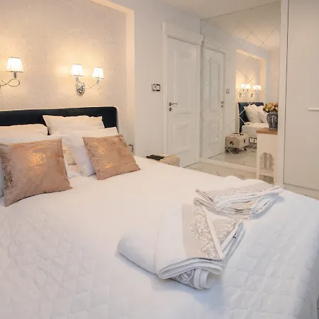 Paradise Center Premium 2 Apartamento *