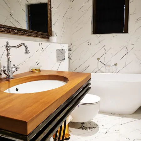 Paradise Center Premium 2 Sófia