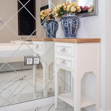 Paradise Center Premium 2